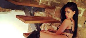 Ella Mai - Babestation Cams