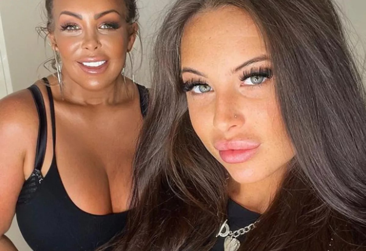 Meet The Babestation Mother, Daughter Duo