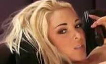 Victoria Summers fingers her pussy