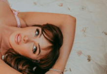 Armpit Fetish – A Throwback to this Niche Kink on the Babeshows kiki daniels seductive lingerie shoot