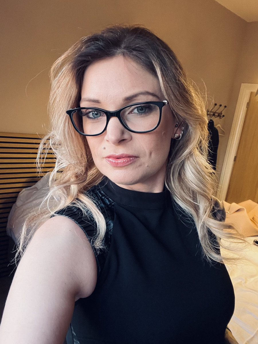 Jessie Rae glasses
