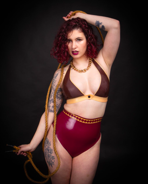 Rosie Gia latex