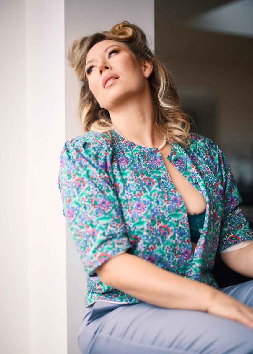 Scarlet Harte vintage dress